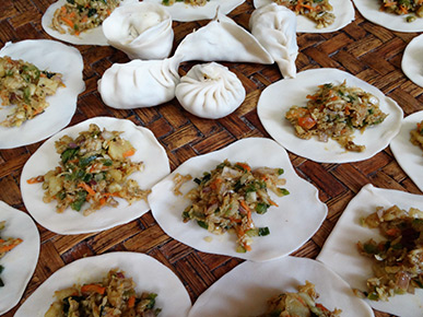Learn to Cook Momos with Purna and Dilmaya in Kathmandu 