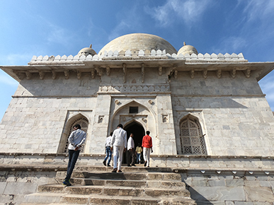 Mandu: The Shining Jewel of Empires